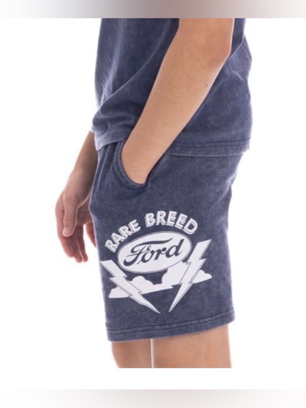 Ford Shorts. Boys 8. - Picture 3 of 10